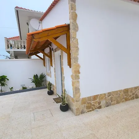 Casinha Do Norte - Semesterbostad Nazaré