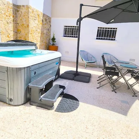 Casinha Do Norte - Holiday home Nazare