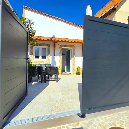 Holiday home Casinha Do Norte - *